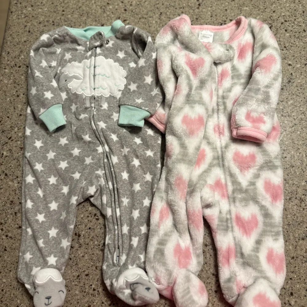 0-3 Month Fuzzy Footed Sleepers.